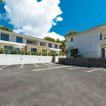 Villa Romy - Calme & Piscine Chauffee *